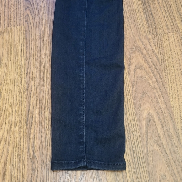 7 For All Mankind Women’s Size 25 Dark Jeans with Faux Leather Straps USA A1 - Picture 10 of 13